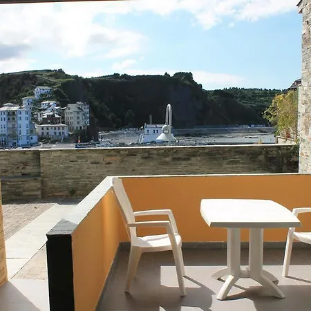 Turisticos Vistademar 4* Luarca